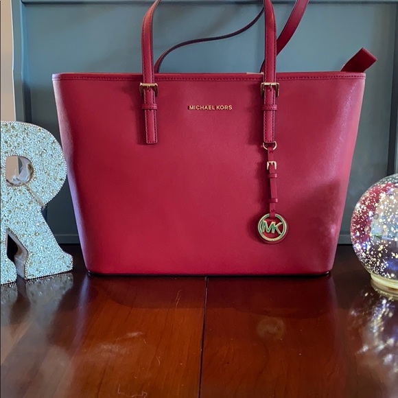 MICHAEL Michael Kors Handbags - ✨Sold✨ Michael Kors Jet Set Tote